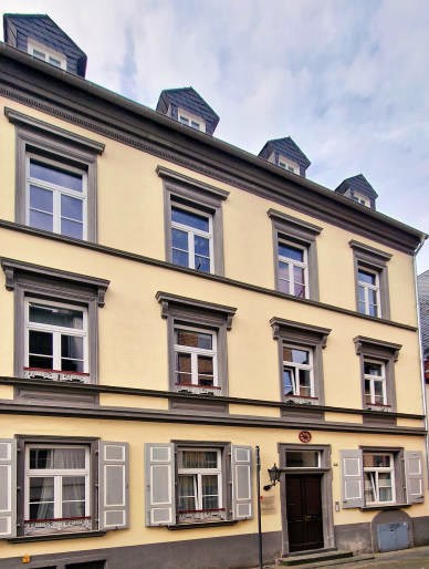 Fr-Wilhelm-Strasse 153-2022-04-24-0001